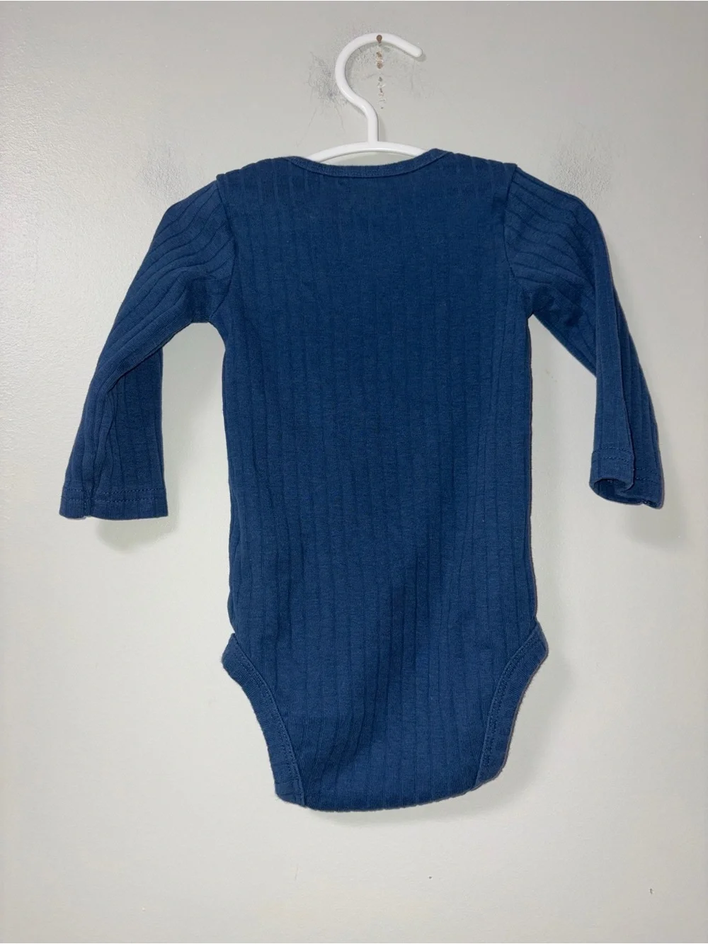 Carters Navy Ribbed Long Sleeved Body Suit Boys 3-6M